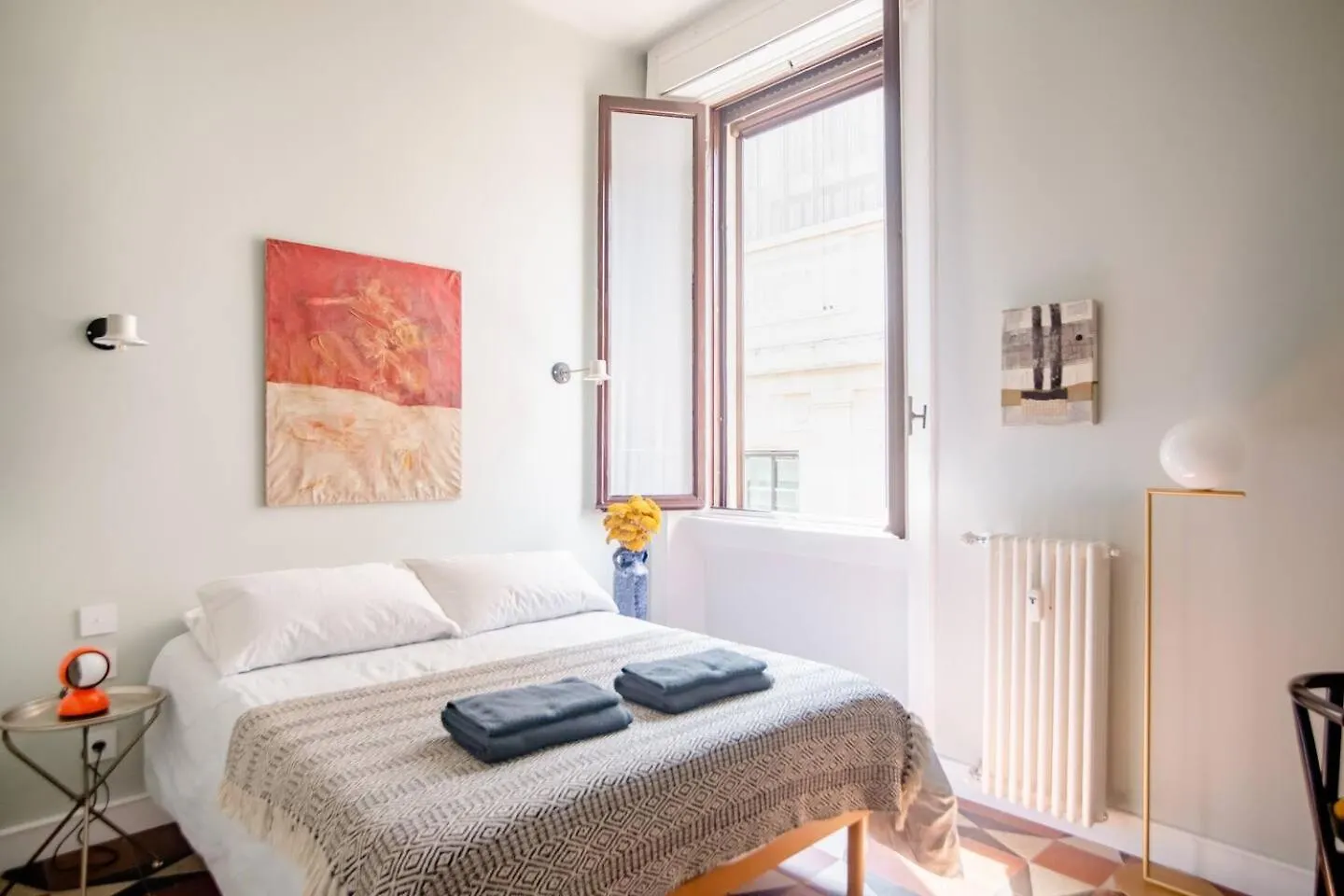 Guest house Milano Central Design Room