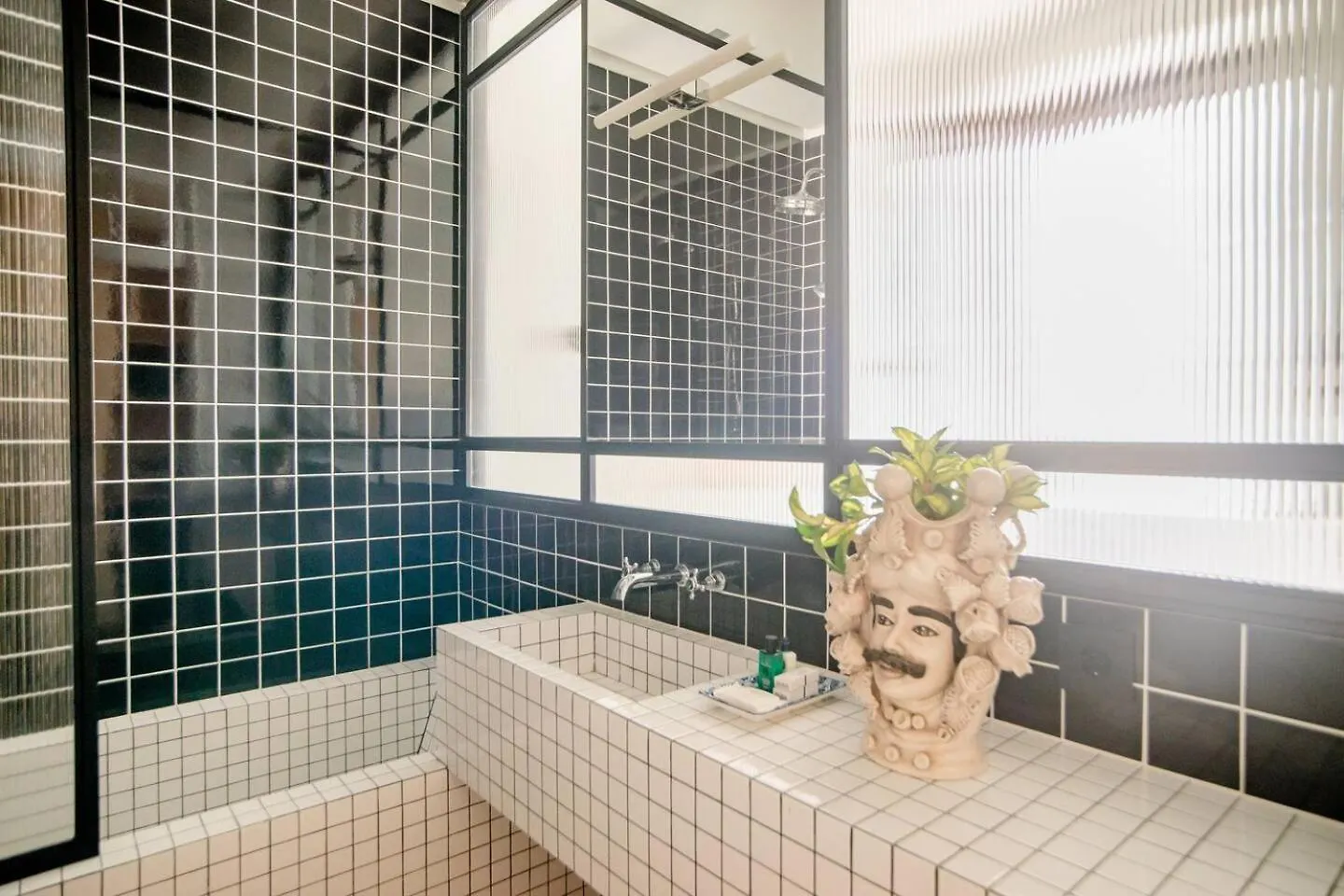 Milano Central Design Room 0*, Milan Italy
