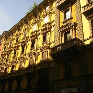 Pensjonat Castaldi House, Mediolan